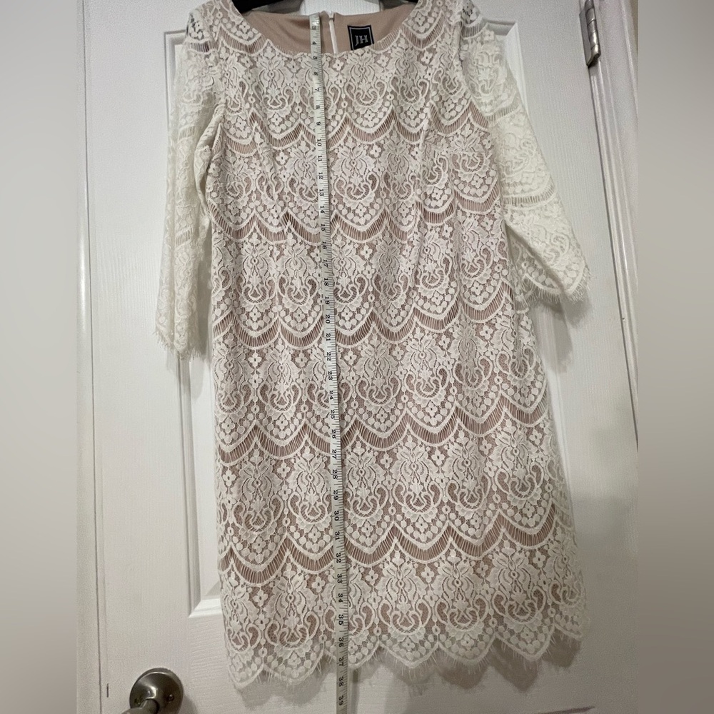 Dress - Picture 5 of 6